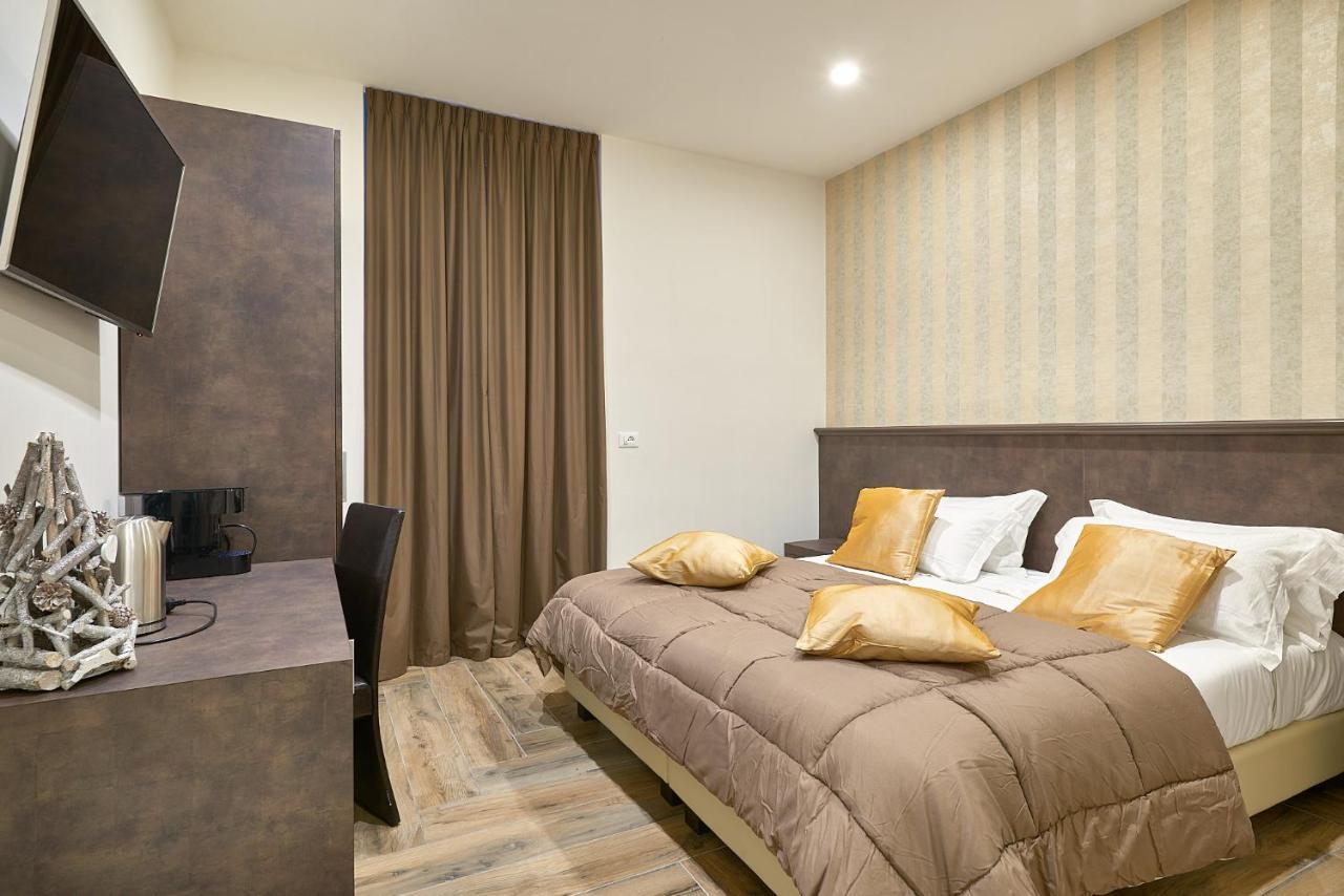 Ricaroka Hotel 阿尔本加 外观 照片