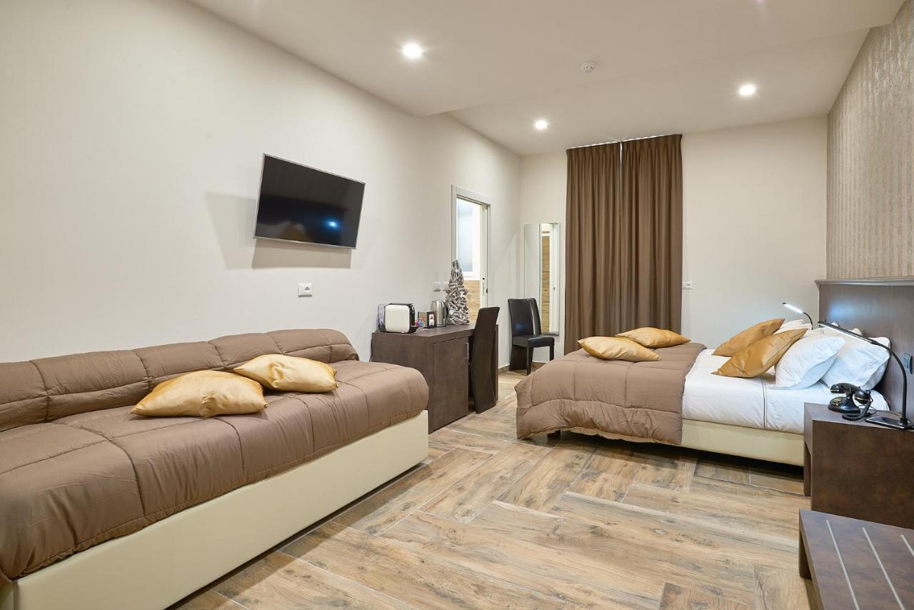 Ricaroka Hotel 阿尔本加 外观 照片